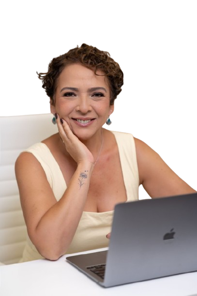 Patrícia Sena, psicopedagoga e neuroeducadora, em seu consultório em São Paulo